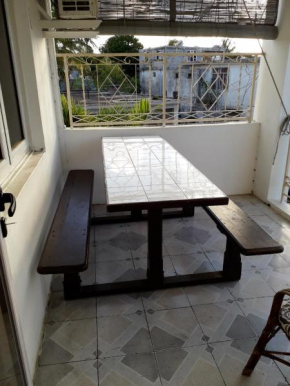 Modern Apartment in Grand Bay, Balcony